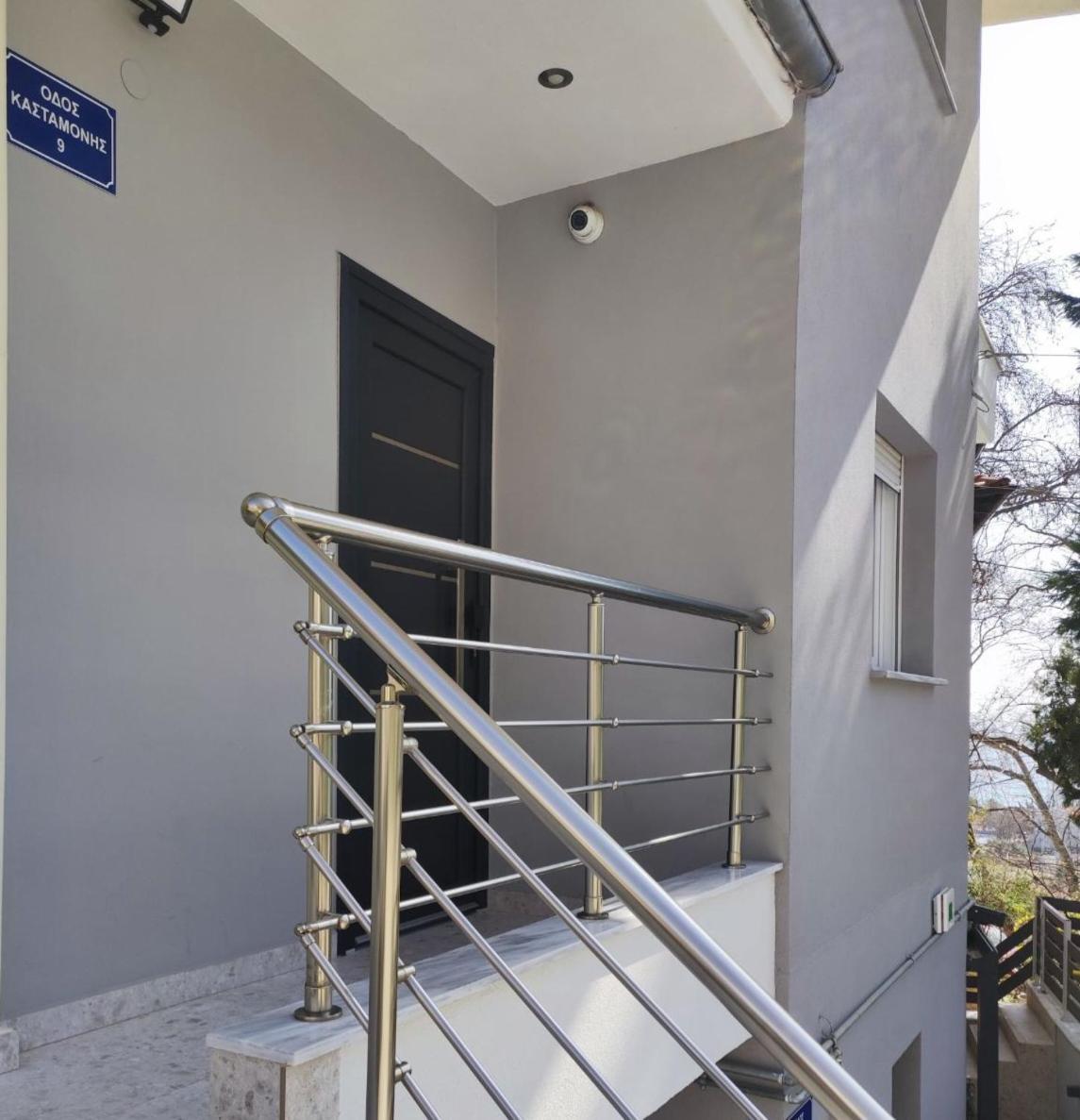 Domi Luxury Lägenhet Kavala Exteriör bild