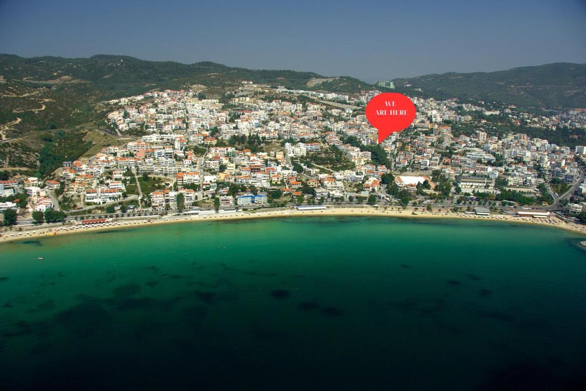 Domi Luxury Lägenhet Kavala Exteriör bild