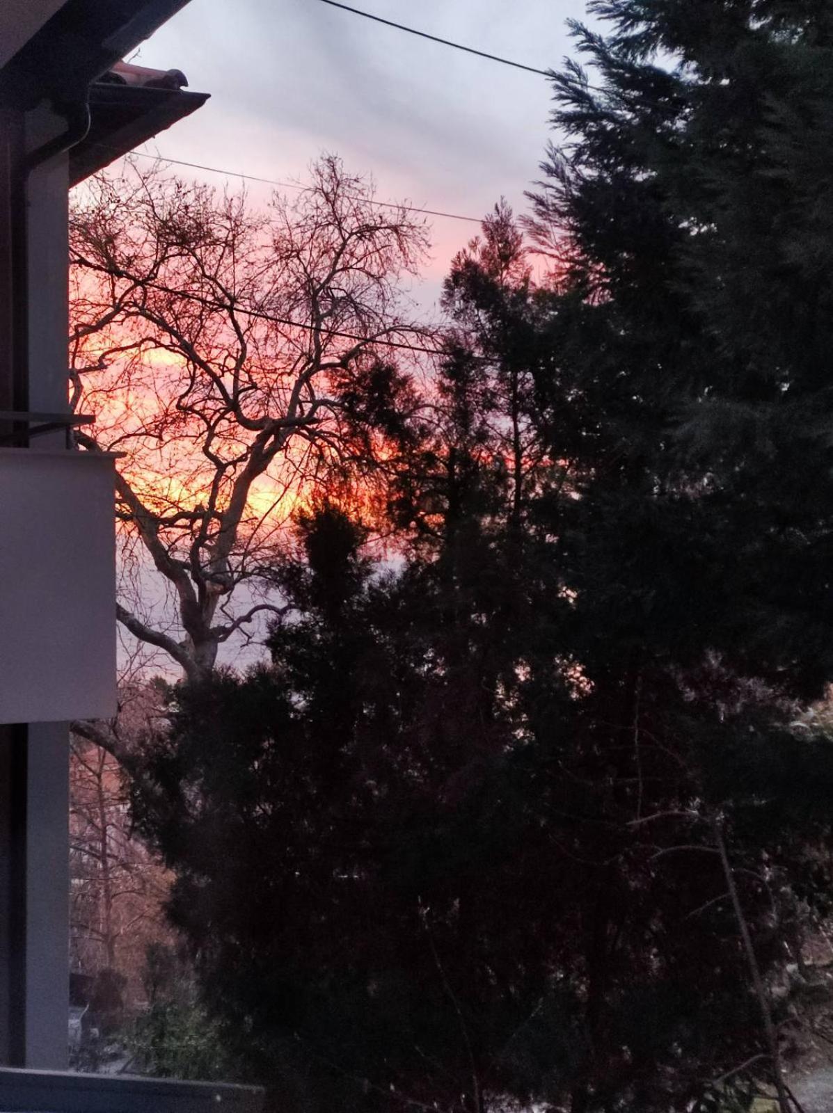 Domi Luxury Lägenhet Kavala Exteriör bild