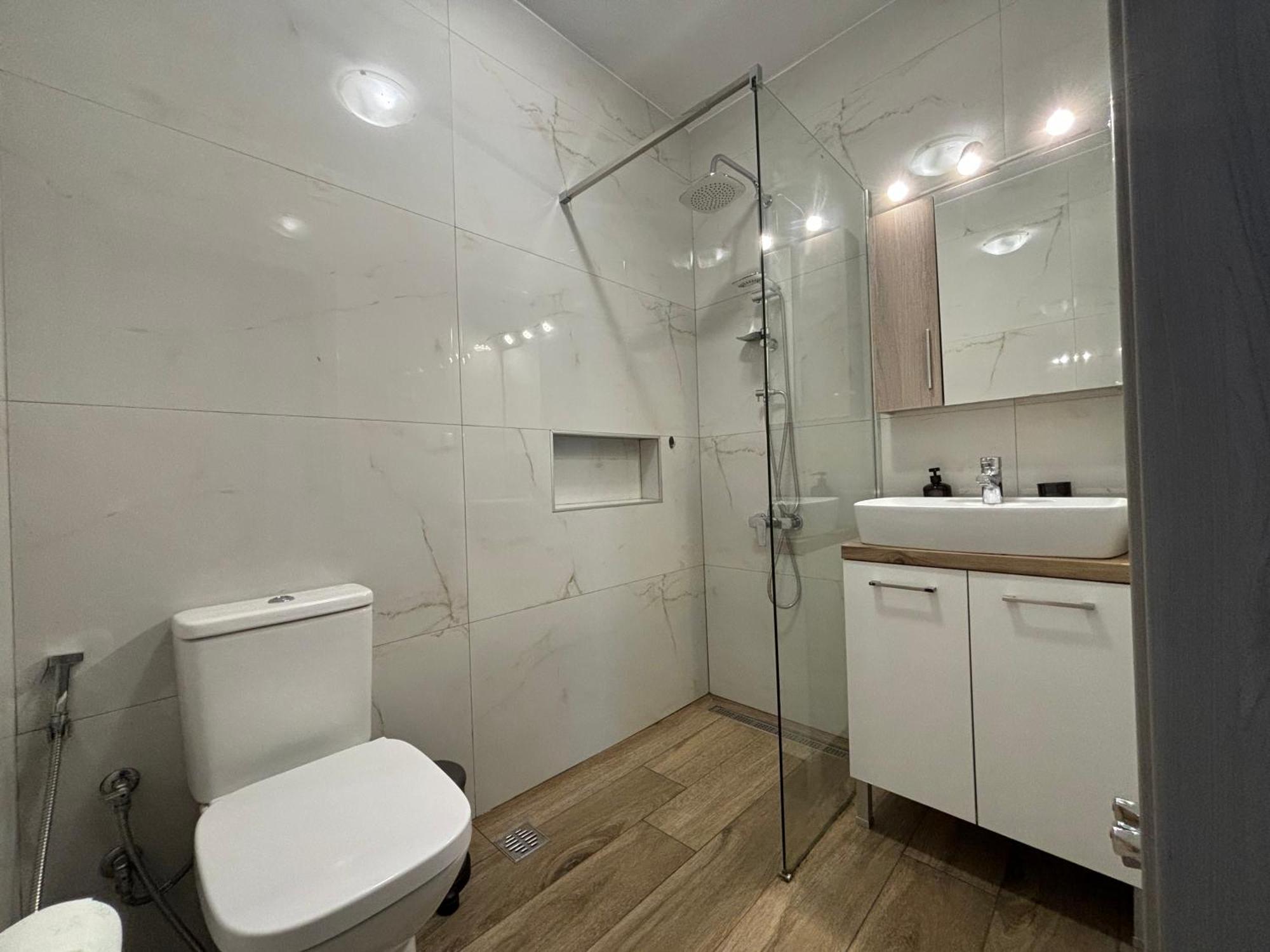 Domi Luxury Lägenhet Kavala Exteriör bild